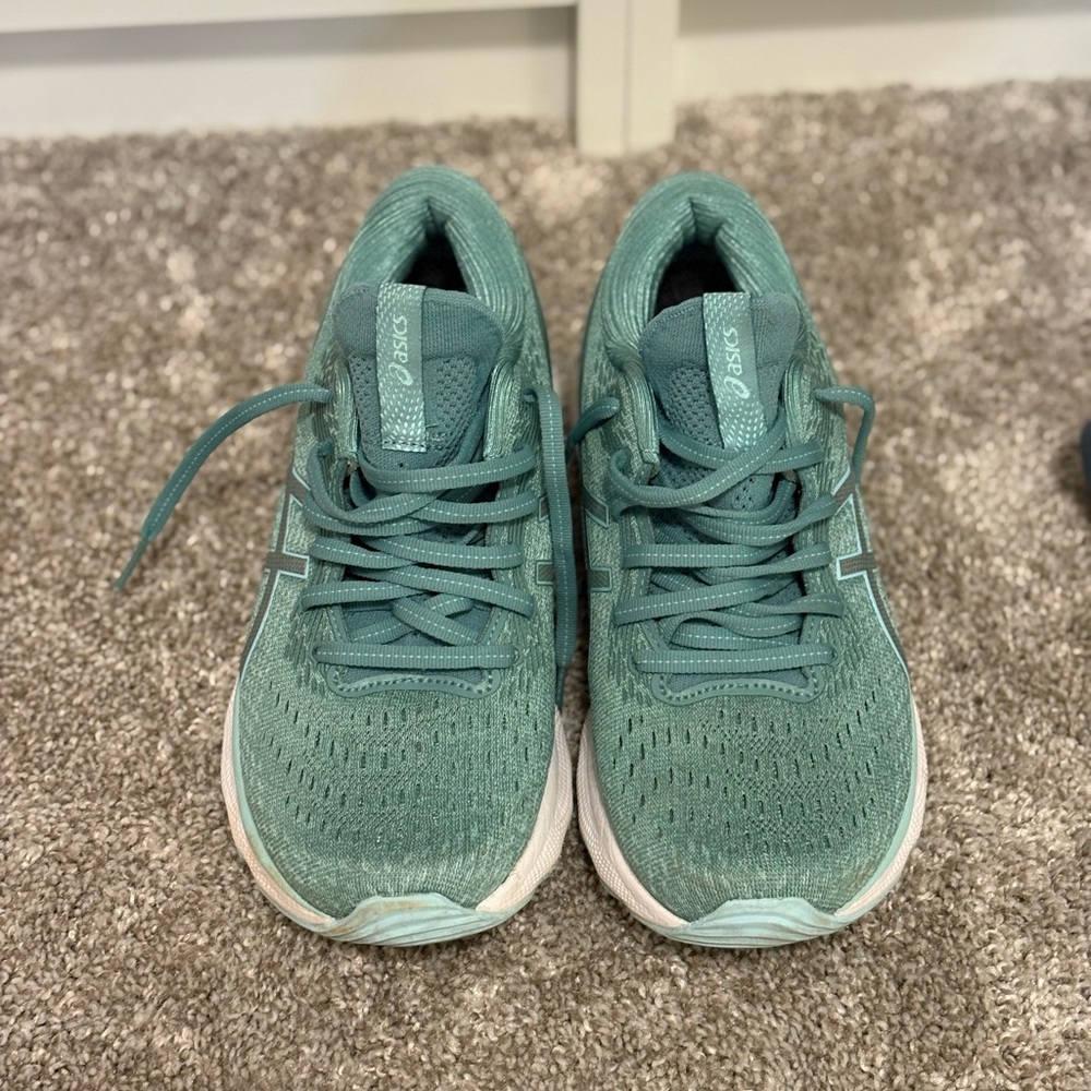 Women's Asics Gel Nimbus 24